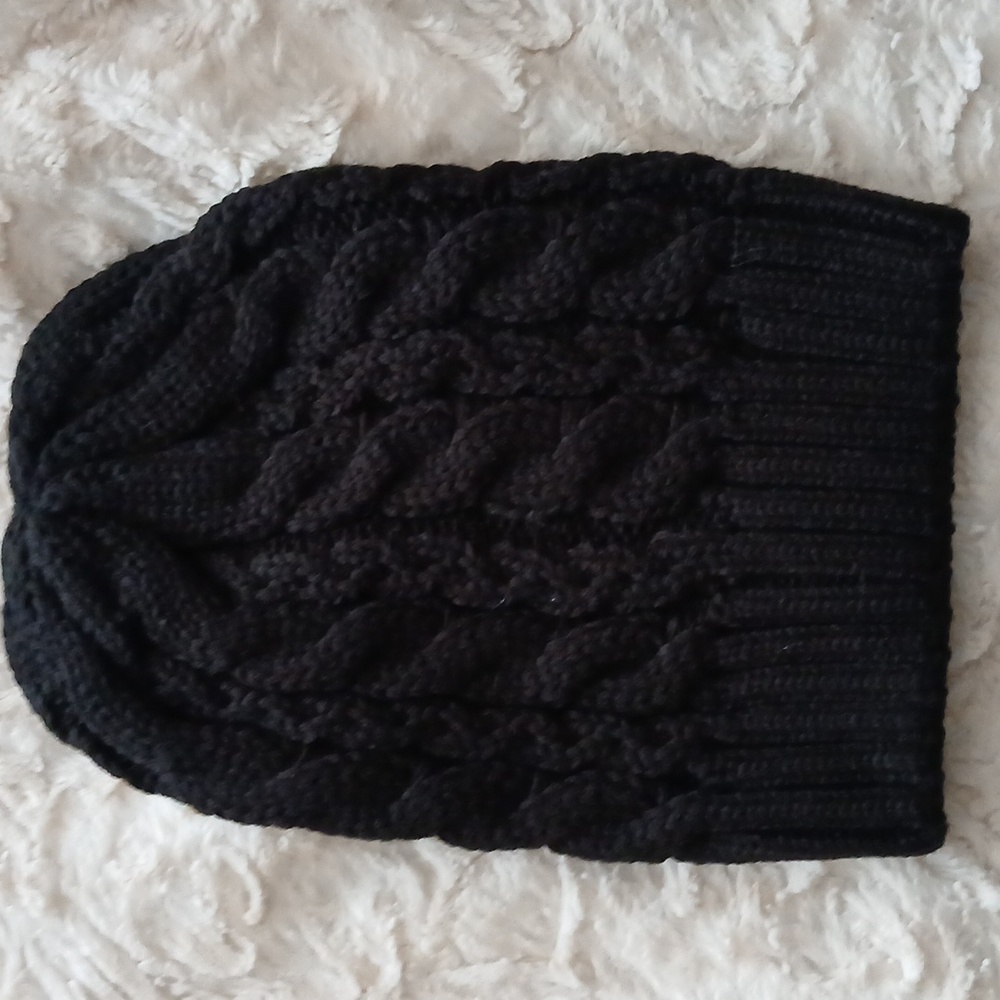 Black Cable Knit Slouchy Beanie